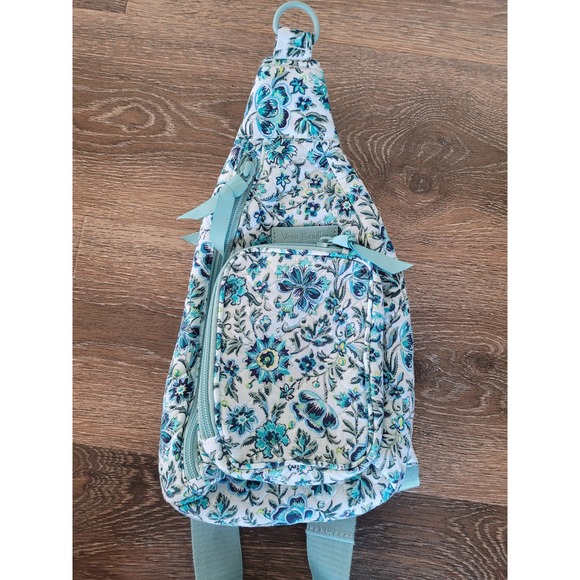 Vera Bradley Sling Backpack Crossbody Shoulder Bag Blue Floral #HH - Picture 4 of 7